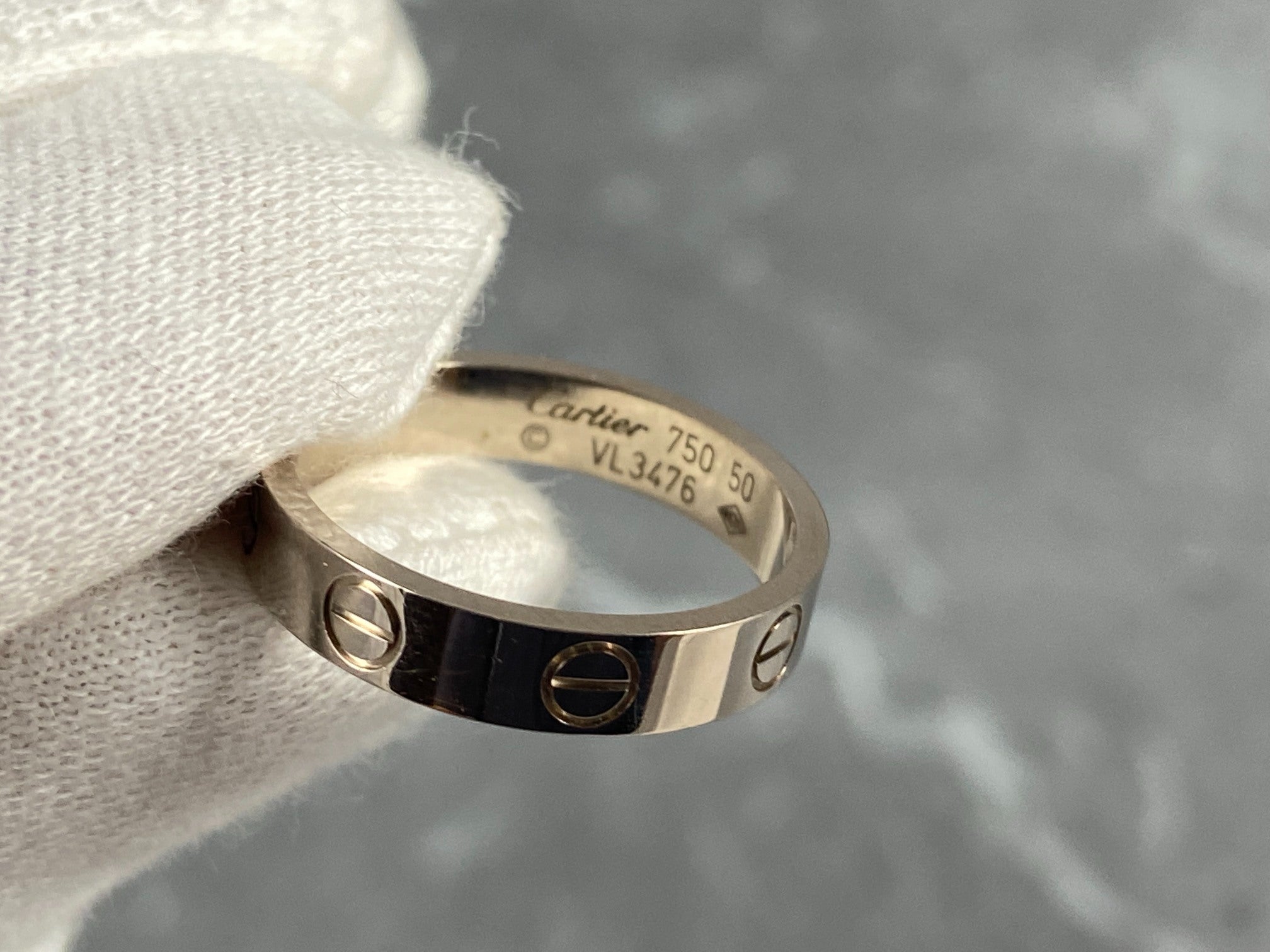 Inside cartier love ring sale