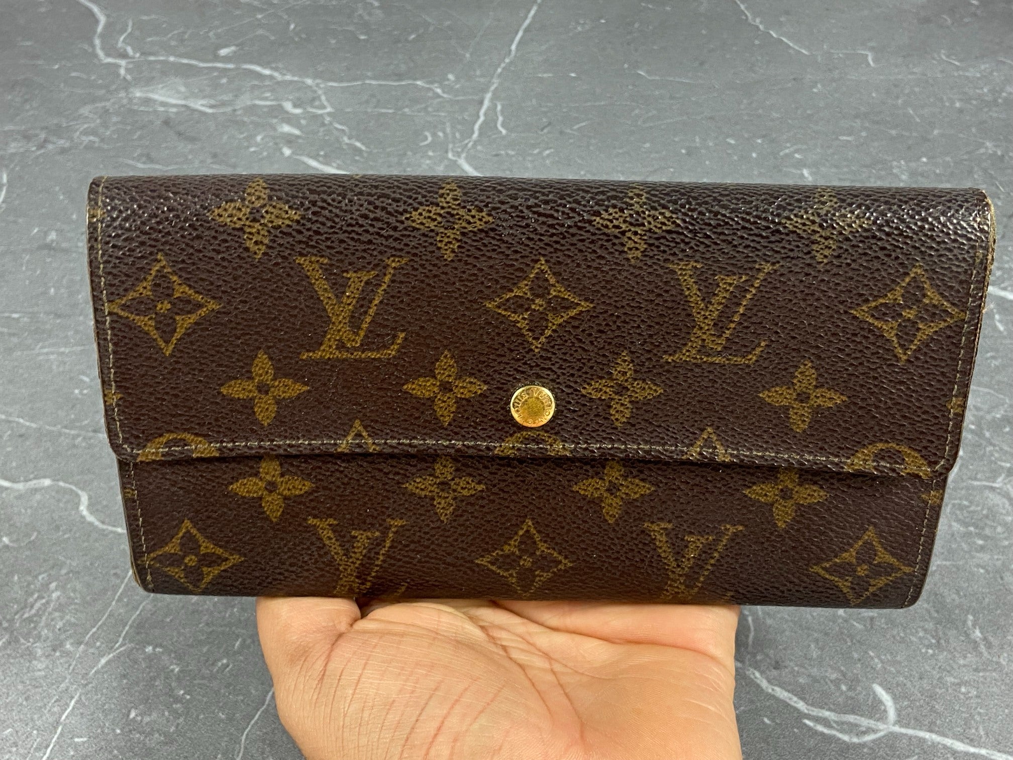 Louis Vuitton Sarah Wallet Monogram Canvas