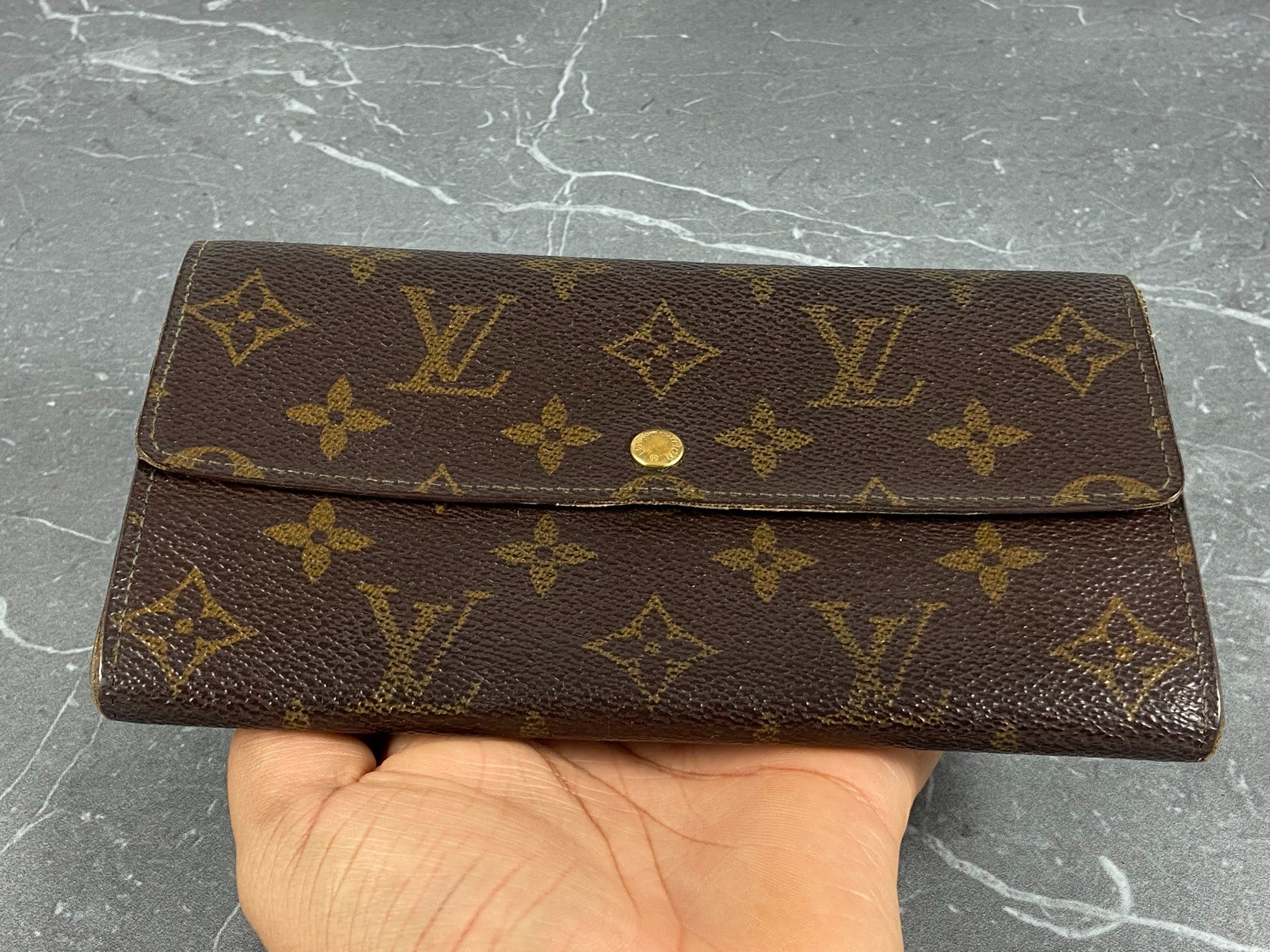 Louis Vuitton Sarah Wallet Monogram Canvas