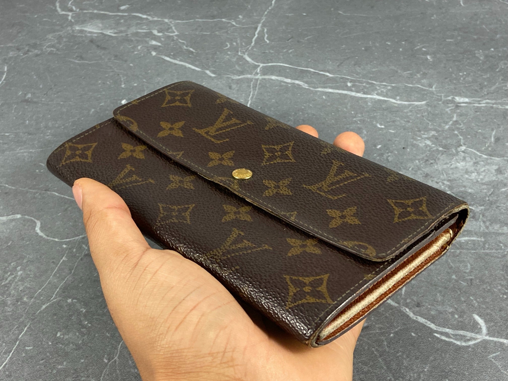 Louis Vuitton Sarah Wallet Monogram Canvas