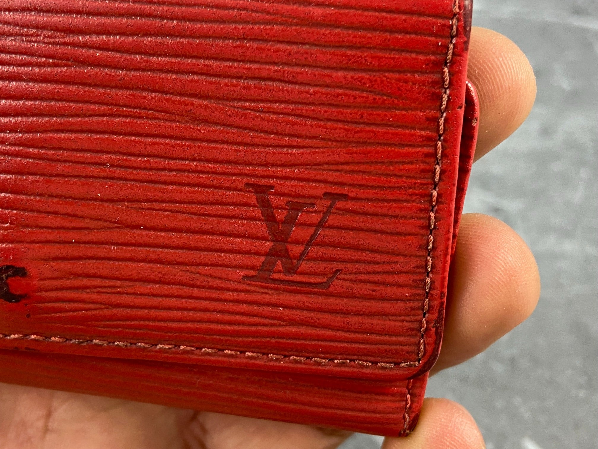 Louis Vuitton 4 Key Holder Red Epi Leather