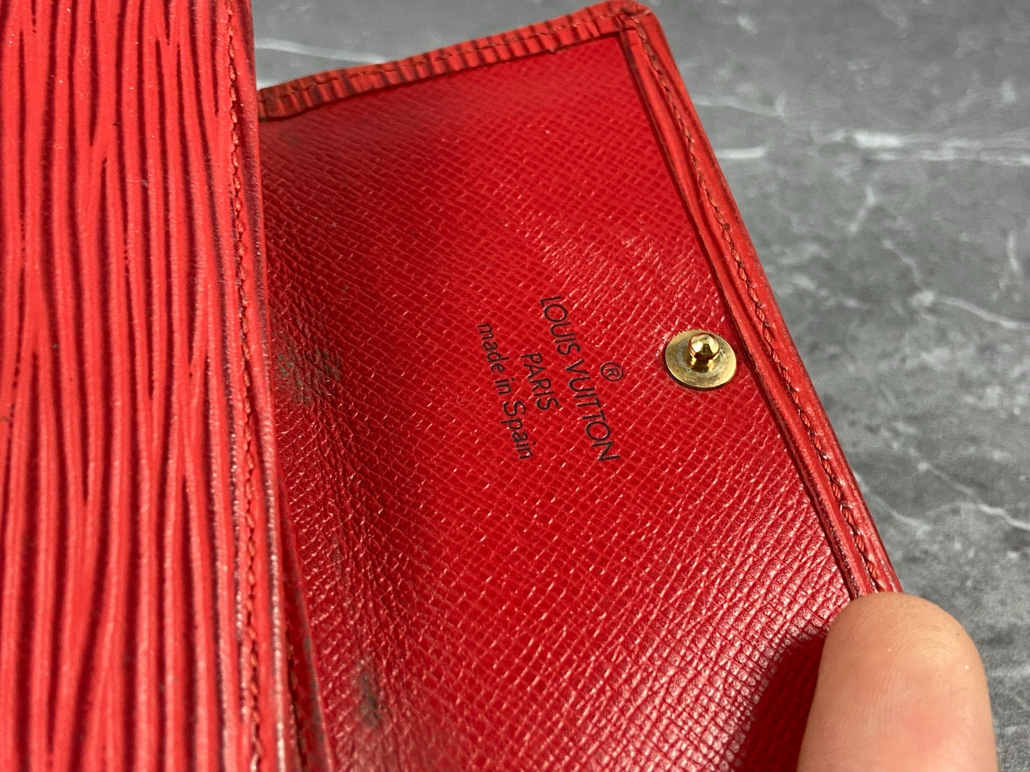 Louis Vuitton 4 Key Holder Red Epi Leather