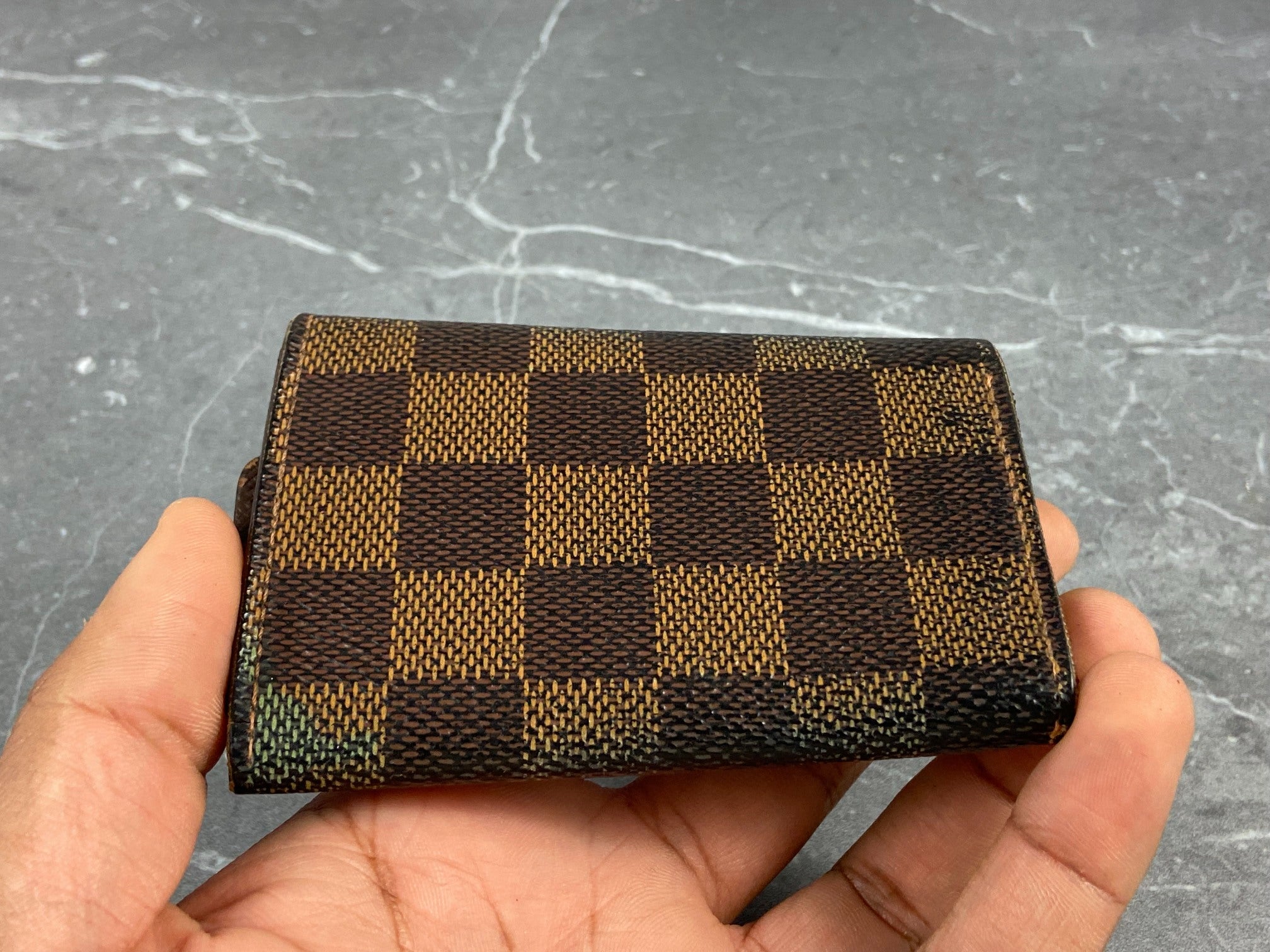 Louis Vuitton 6 Key Holder Damier Ebene Canvas