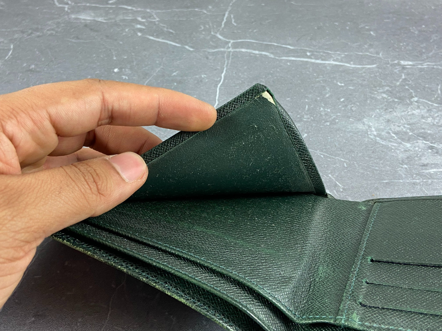 Louis Vuitton Bifold Wallet Dark Green Taiga Leather