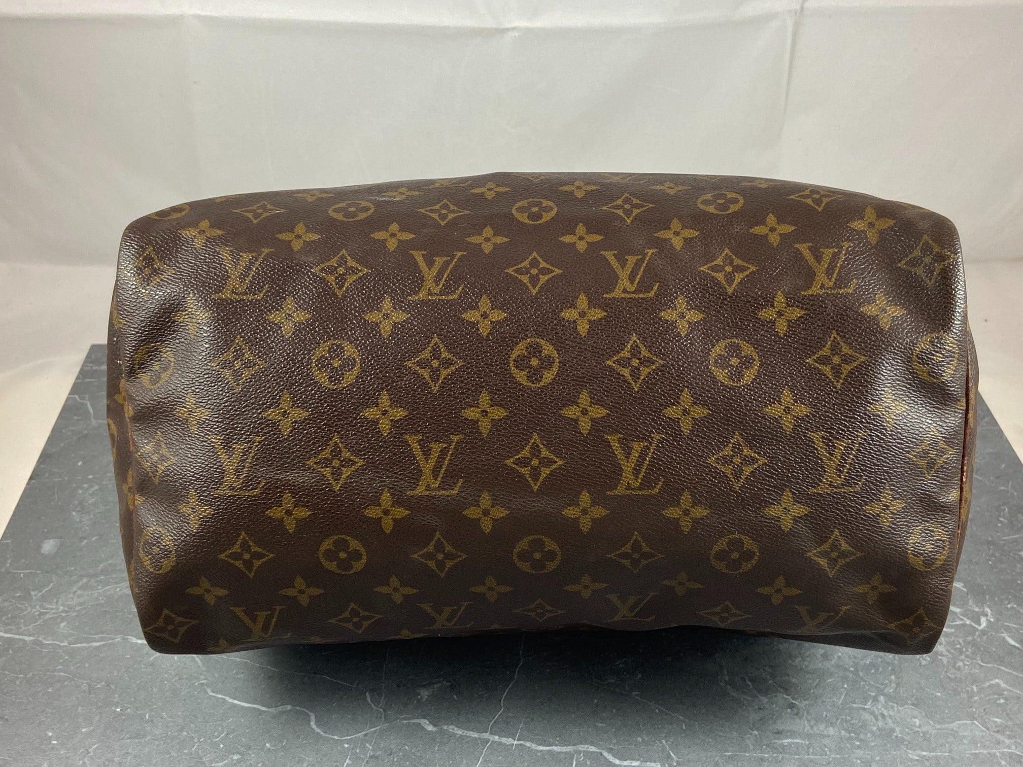 Louis Vuitton Speedy 35 Monogram Canvas