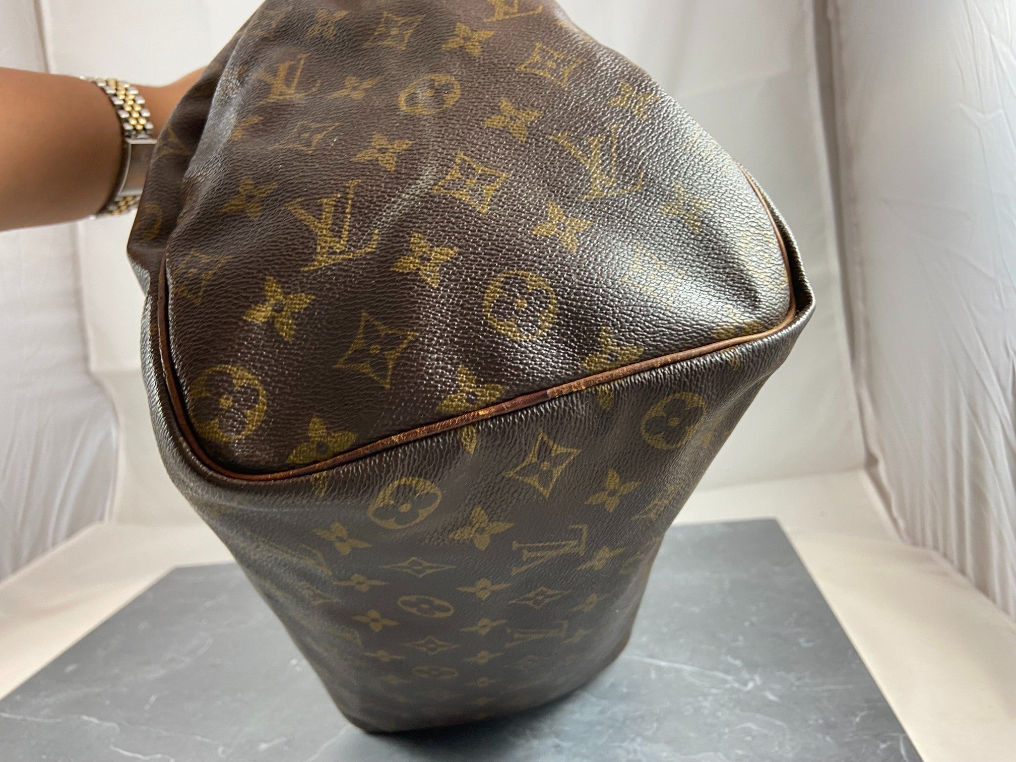 Louis Vuitton Speedy 35 Monogram Canvas