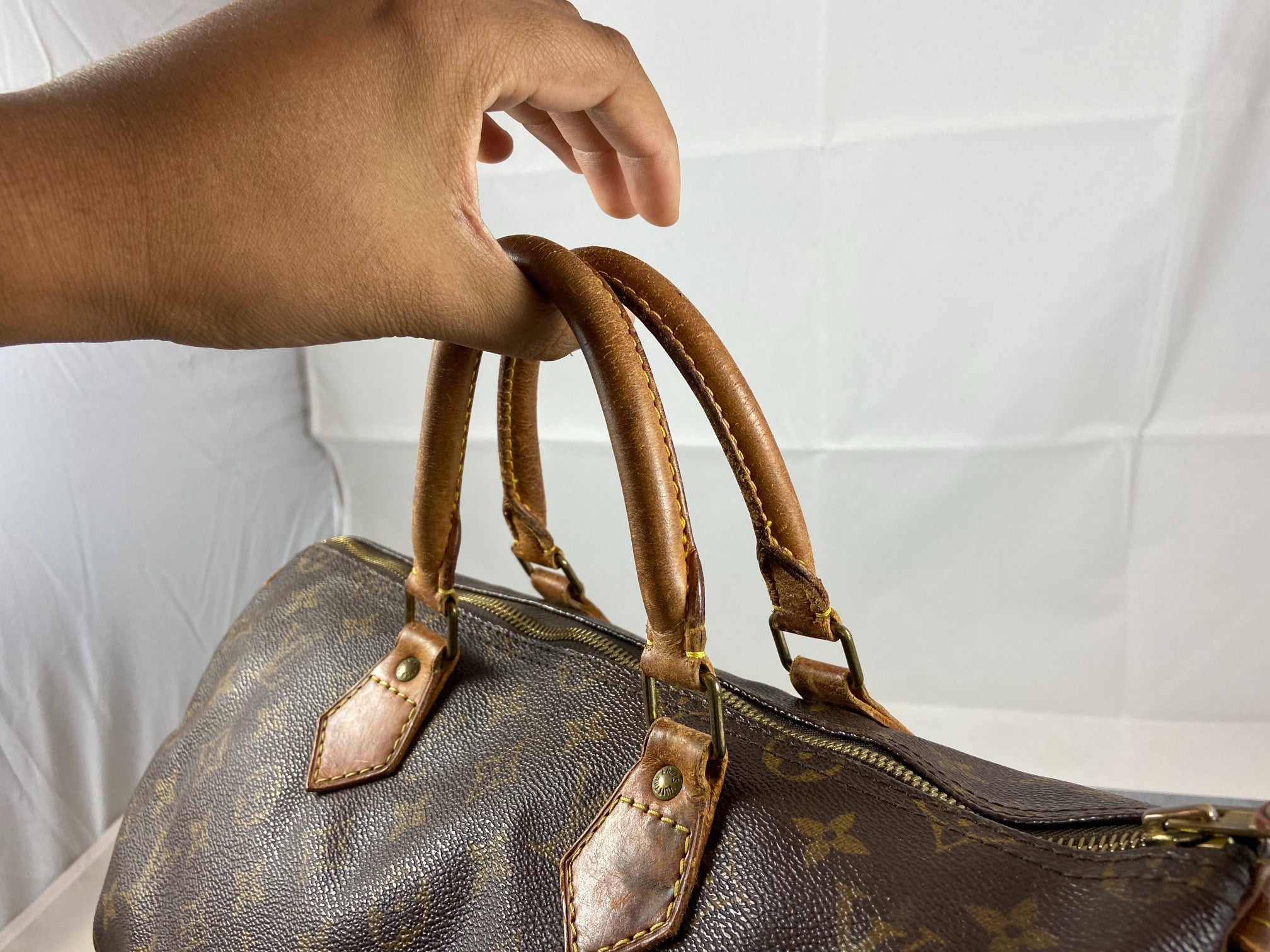 Louis Vuitton Speedy 35 Monogram Canvas