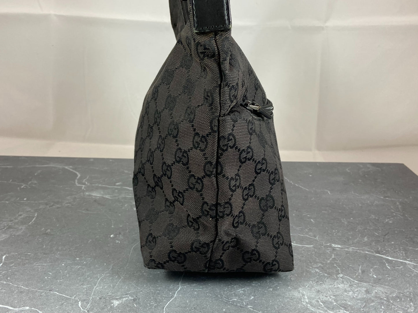 Gucci Hand / Hobo Bag Black GG Monogram