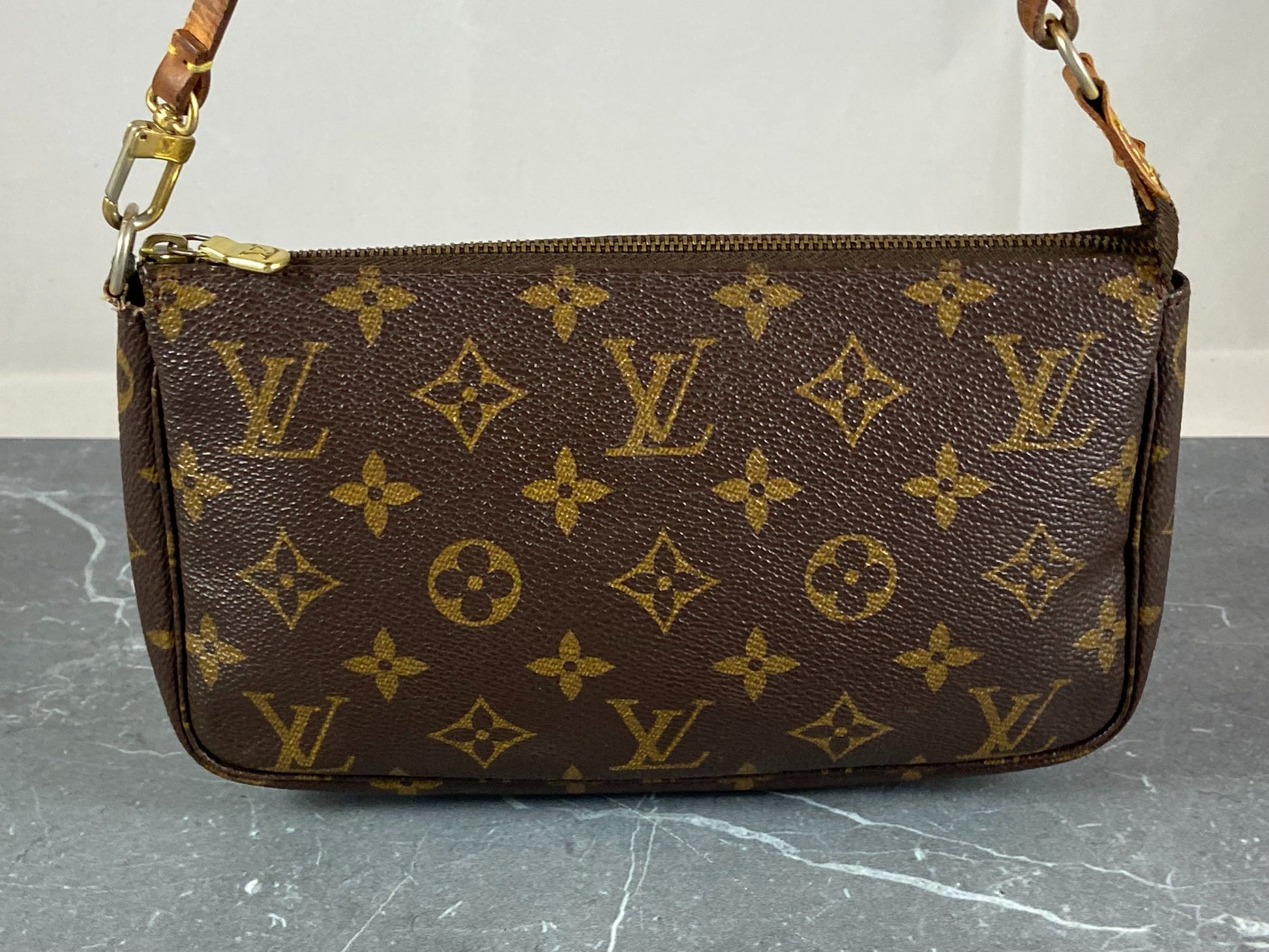 Louis Vuitton - Multi Pochette Accessoires Monogram Canvas - Handbag -  Catawiki
