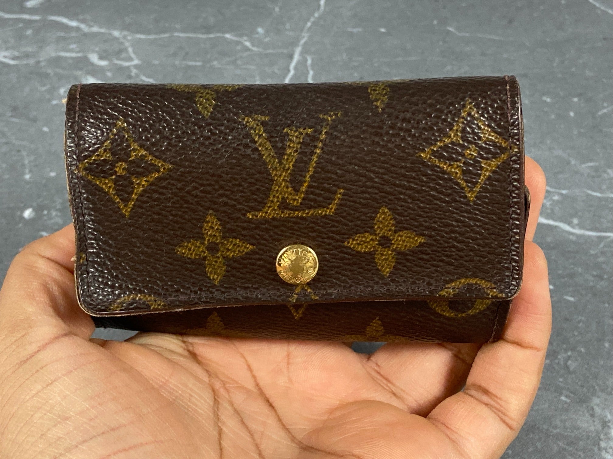 Louis Vuitton 6 Key Holder Monogram Canvas