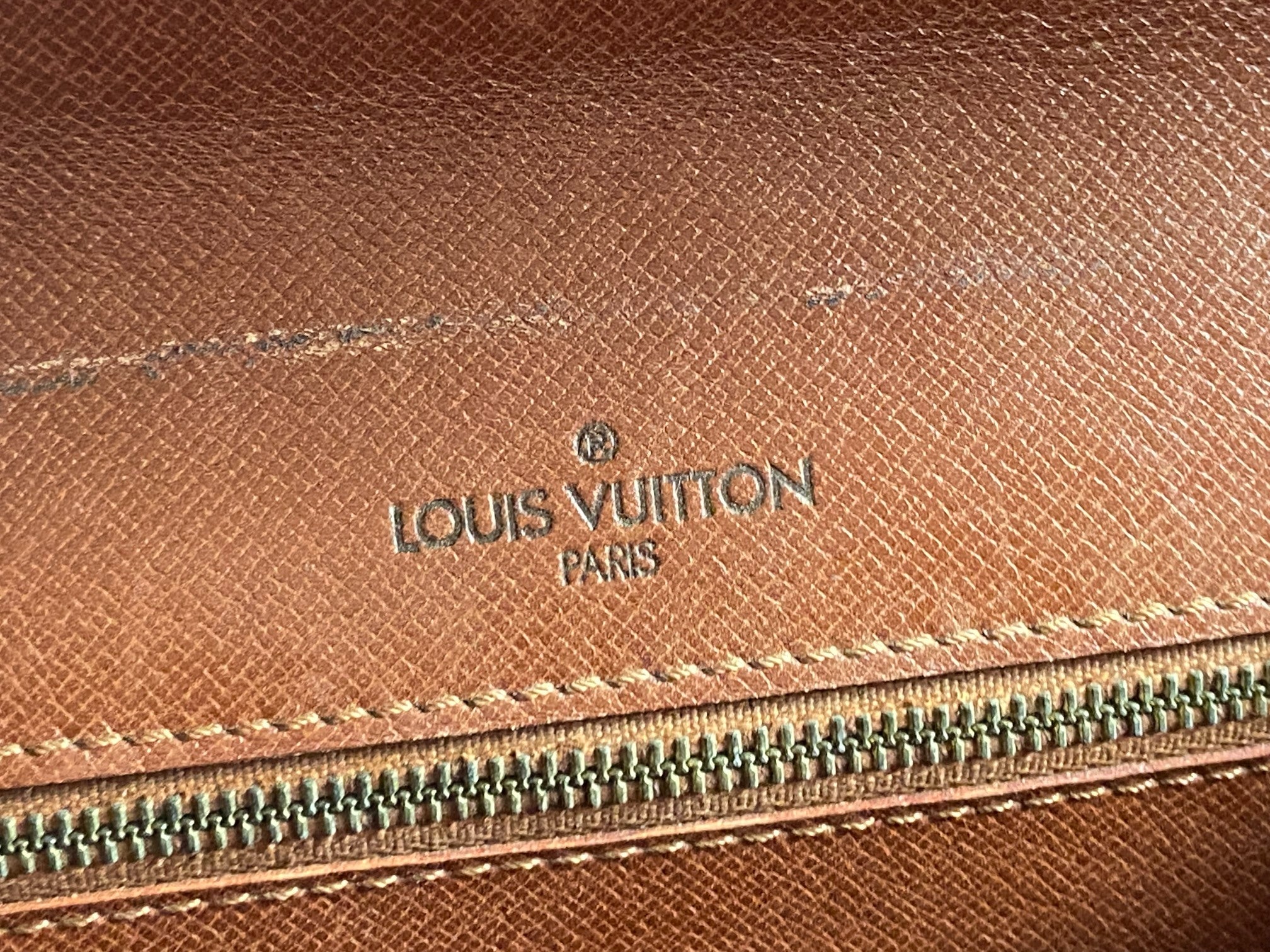 Louis Vuitton Monceau 28 Monogram Canvas