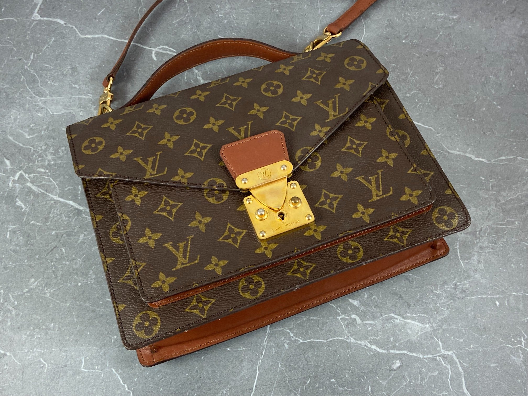 Louis Vuitton Monceau 28 Monogram Canvas