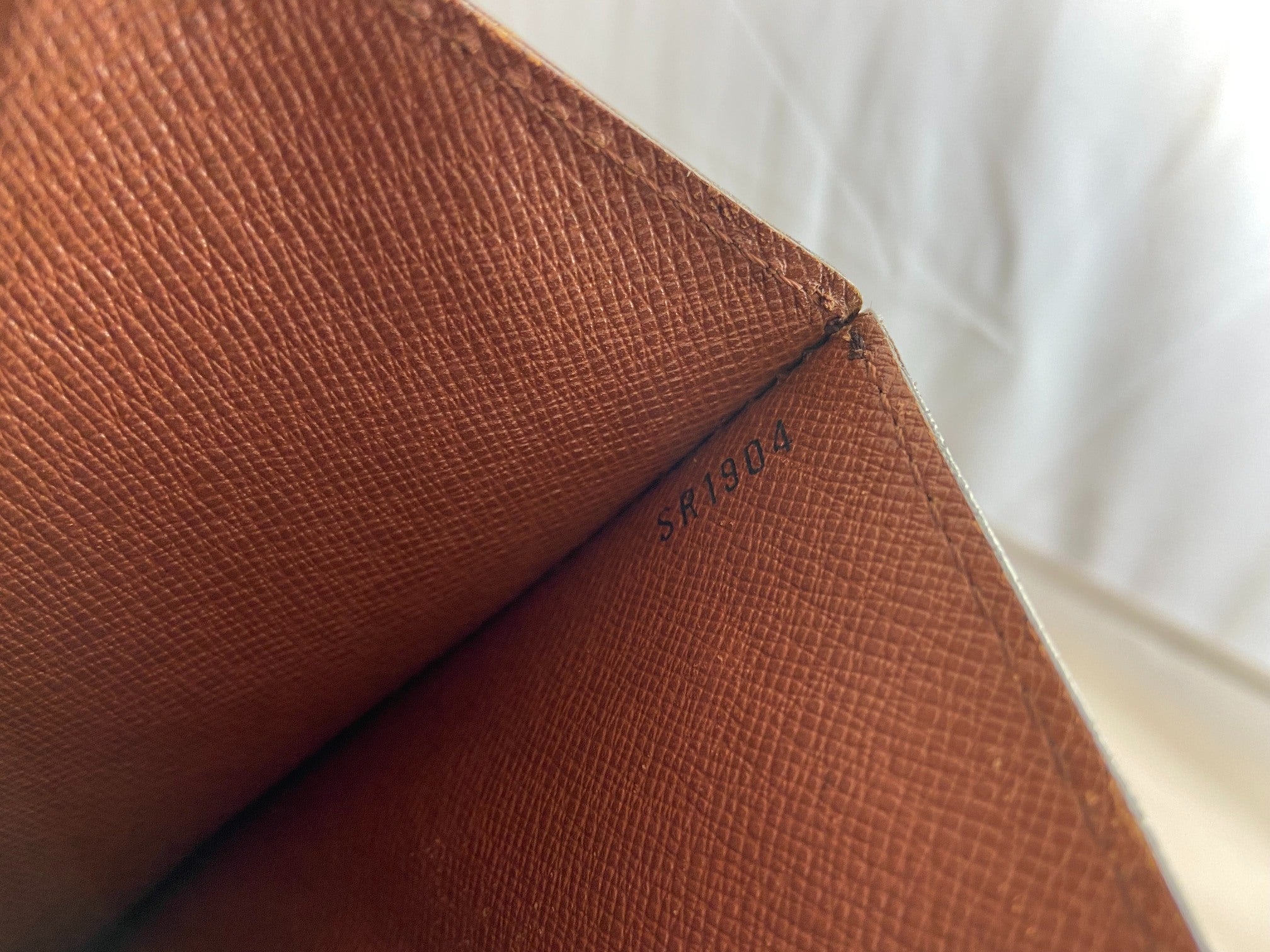 Louis Vuitton Monceau 28 Monogram Canvas